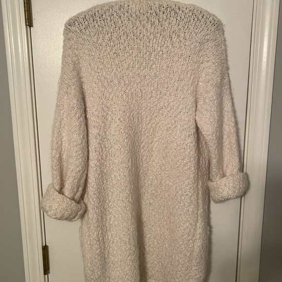 Oversized Fuzzy Cardigan - Picture 3 of 6